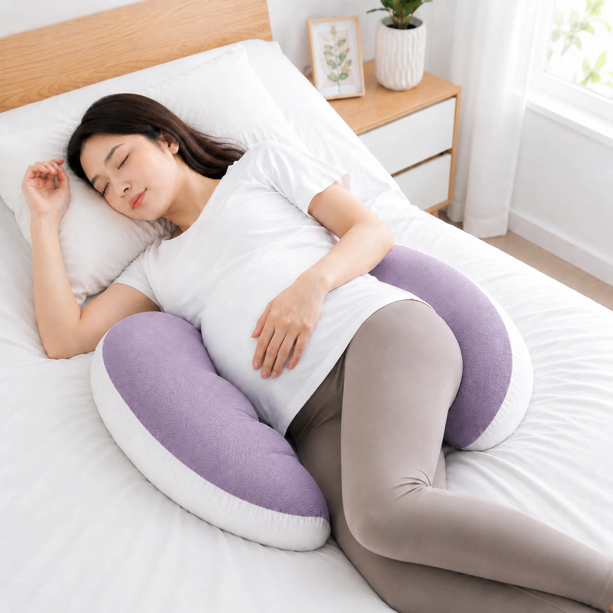 U-Shaped Maternity Pillow for Side Sleeping and Back Support Vendula Care 10
