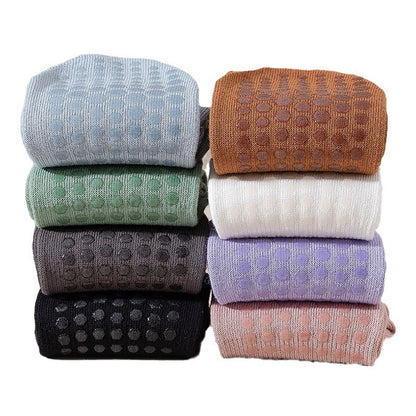 Non Slip Yoga Socks with Five Toe Design for Better Grip Fit