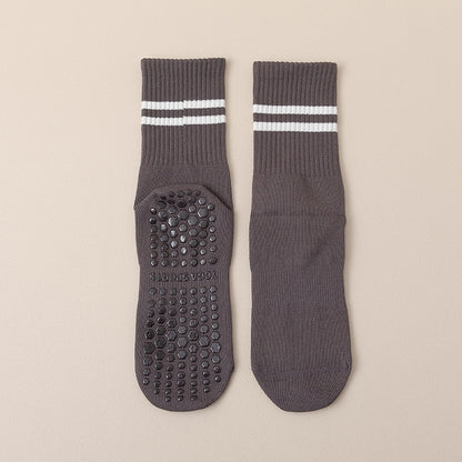 Non Slip Yoga Socks with Five Toe Design for Better Grip Fit