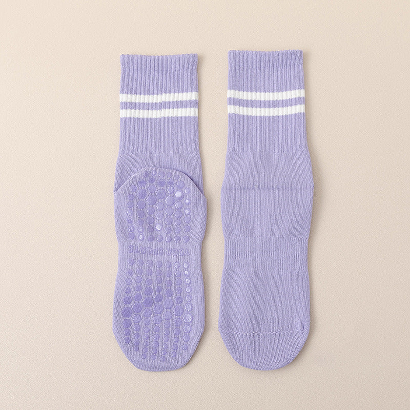 Non Slip Yoga Socks with Five Toe Design for Better Grip Fit