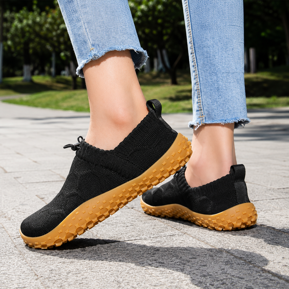 Breathable Wide Toe Barefoot Running Shoes for Men & Women VendulaCare 03