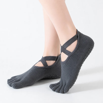 Non-Slip Cotton Five Toe Yoga Socks with Grip for Pilates Vendula Care (5)