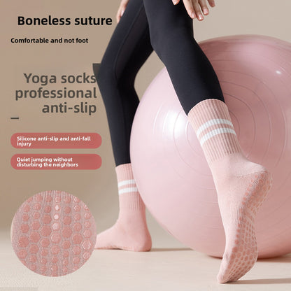 Non Slip Yoga Socks with Five Toe Design for Better Grip Fit globalswanky 03