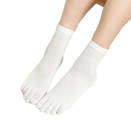 Seamless Mid-Tube Socks – Soft Comfort Fit for Daily Wear Vendula Care 02