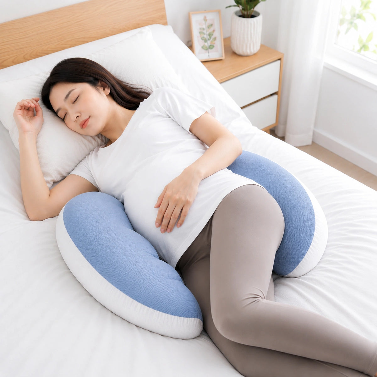 U-Shaped Maternity Pillow for Side Sleeping and Back Support Vendula Care 9