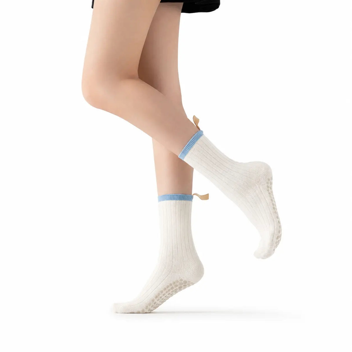 Yoga Socks for Women with Non-Slip Grip for Daily Practice Vendula Care 01