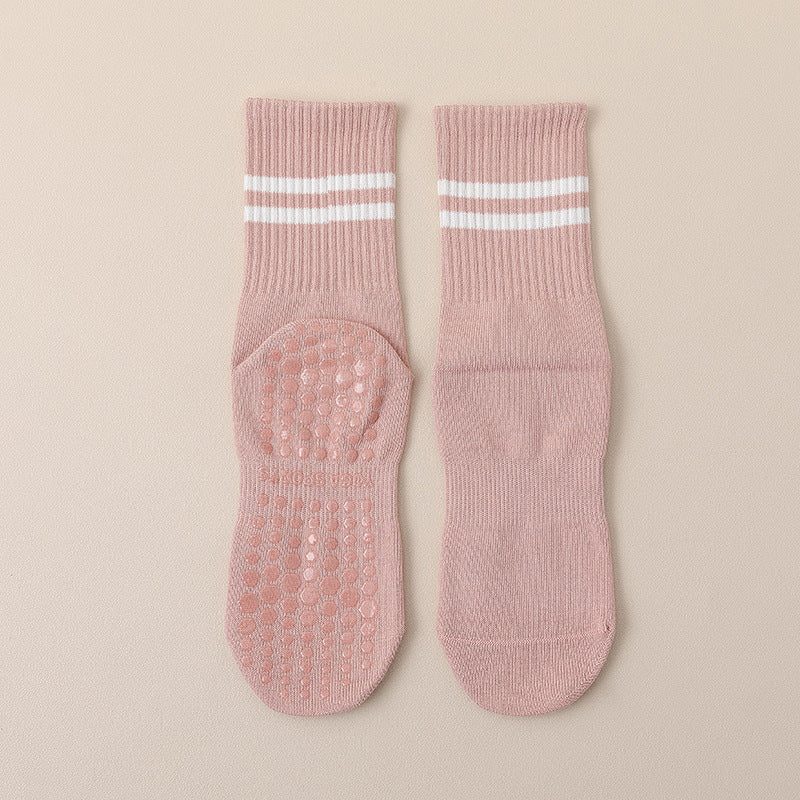 Non Slip Yoga Socks with Five Toe Design for Better Grip Fit